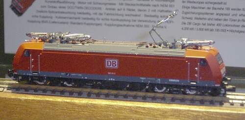 A_GFN185.JPG (116003 Byte)